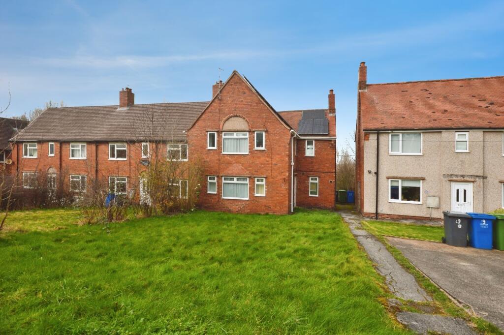Main image of property: Walgrove Avenue, Chesterfield, Derbyshire, S40