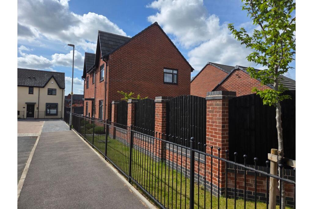 Main image of property: Arnfield Road, Audenshaw, M34