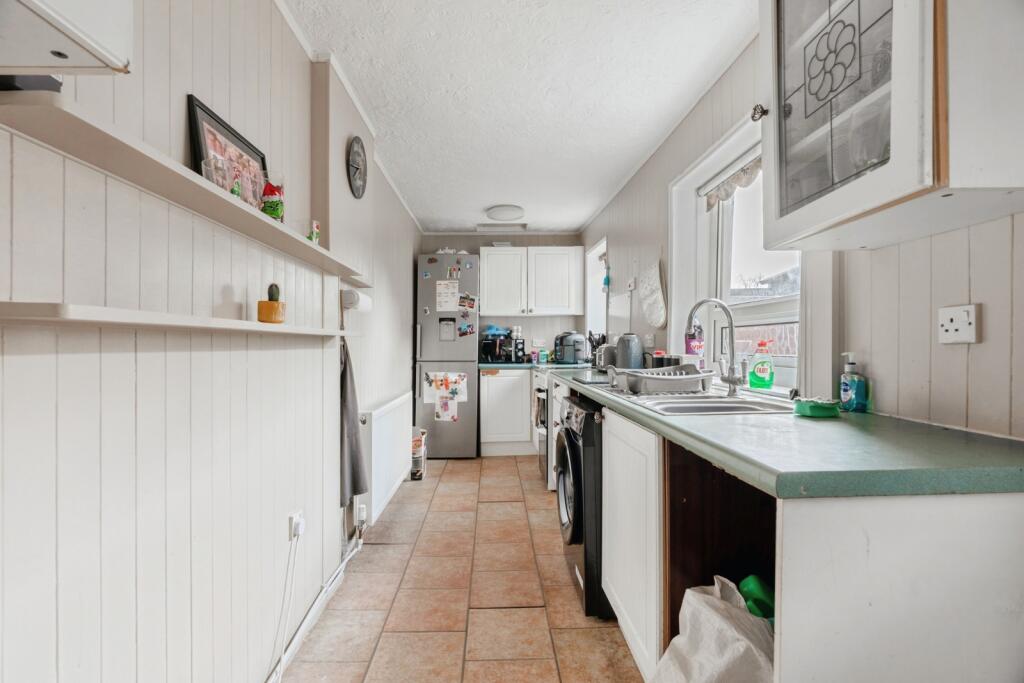 House in Burnley, Lancashire - View 4