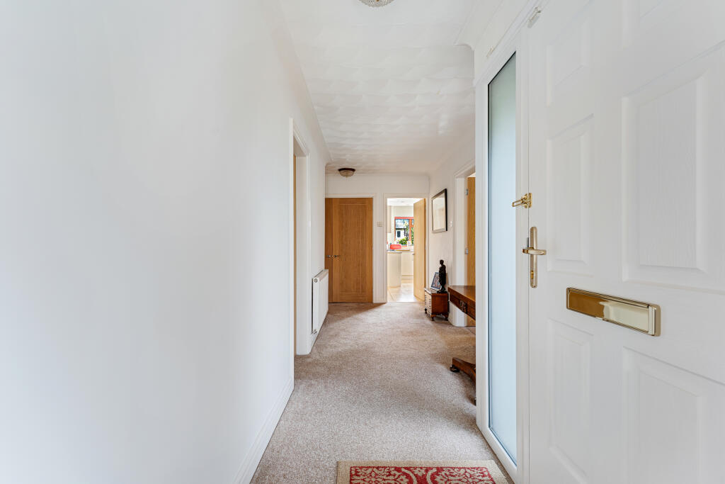 Burfield Drive, Appleton, Warrington photo 4