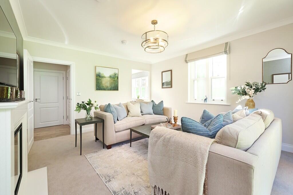 Apartment in Reigate, Reffles Bridge, Meadvale - View 2