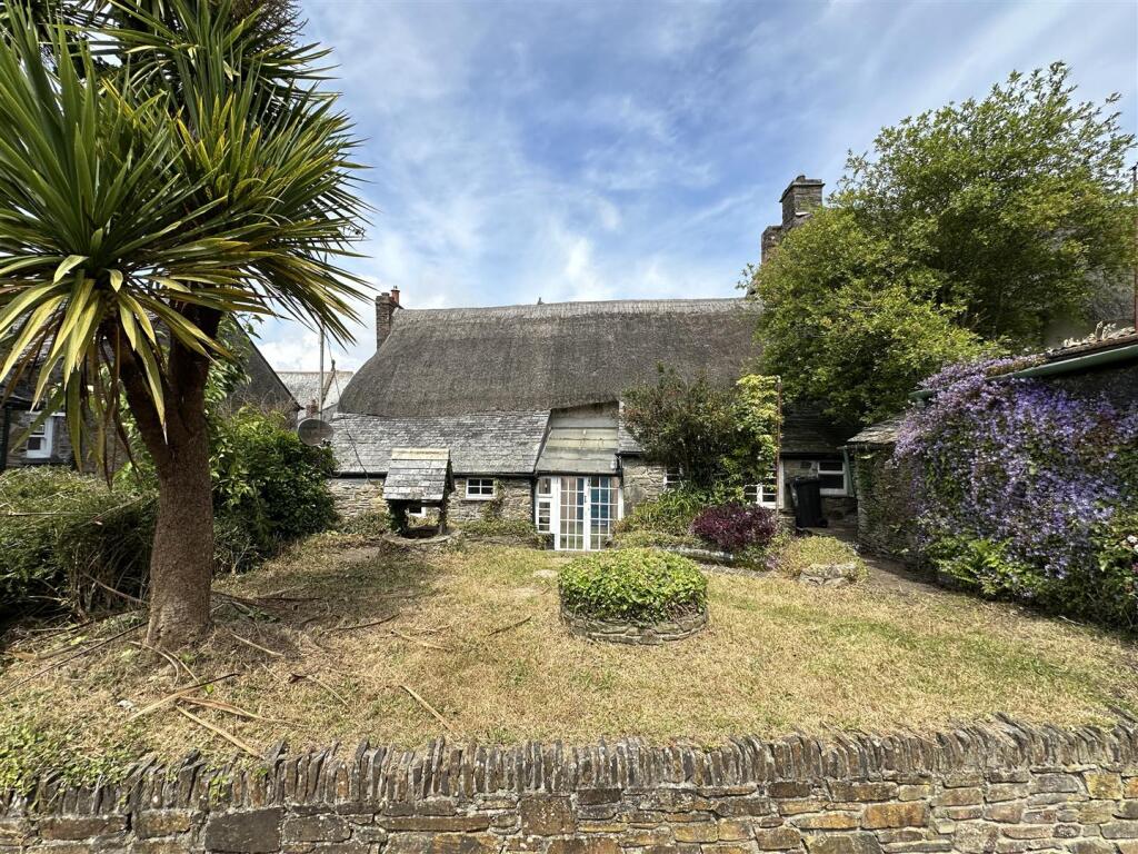 House in Grampound - View 2