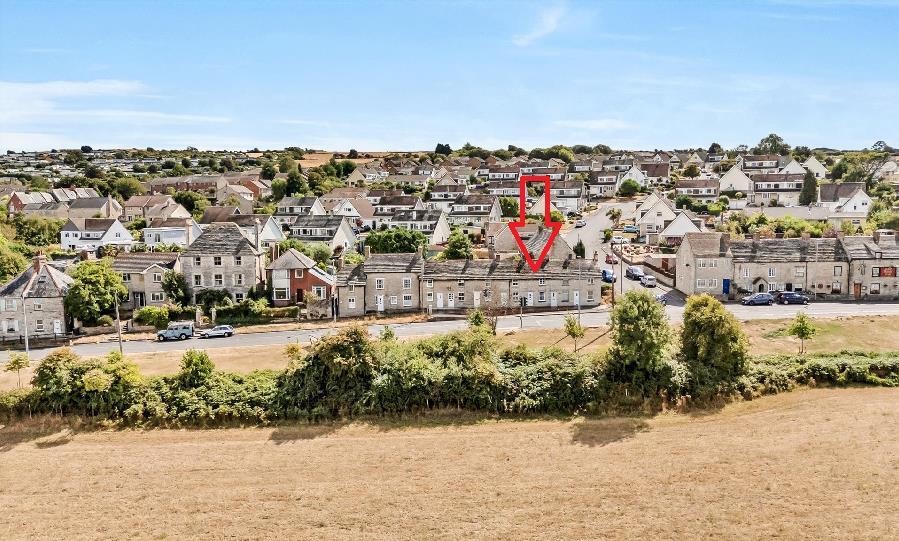 Main image of property: 403 High Street, Swanage