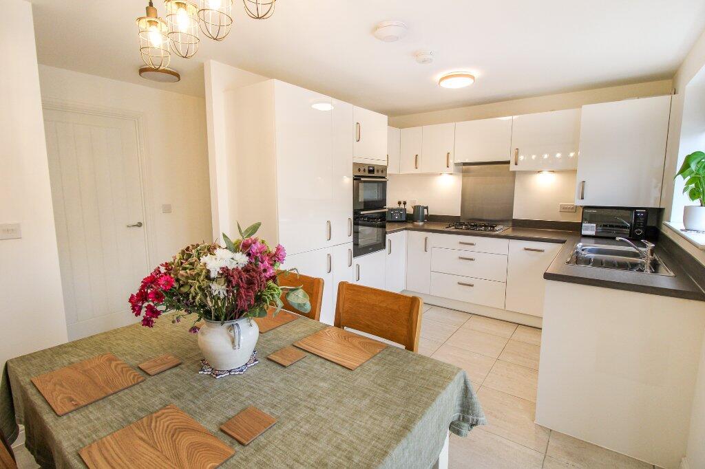 Highwayman Road, Boroughbridge, York, North Yorkshire, YO51 photo 3