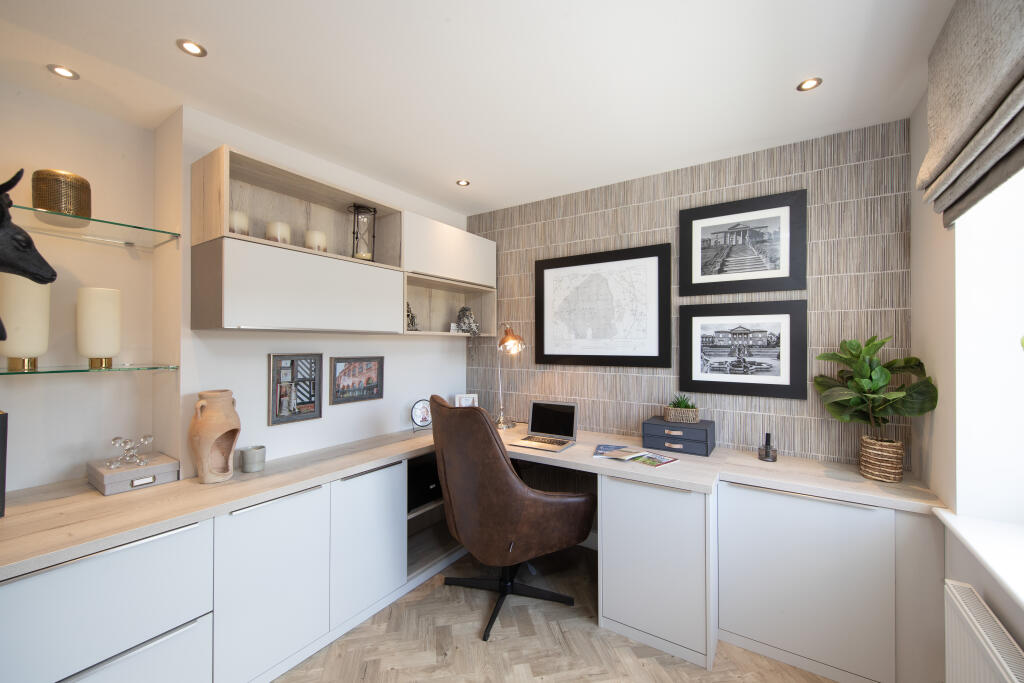 Main image of property: Hamman Drive, Knutsford, 
Cheshire
WA16 8FN