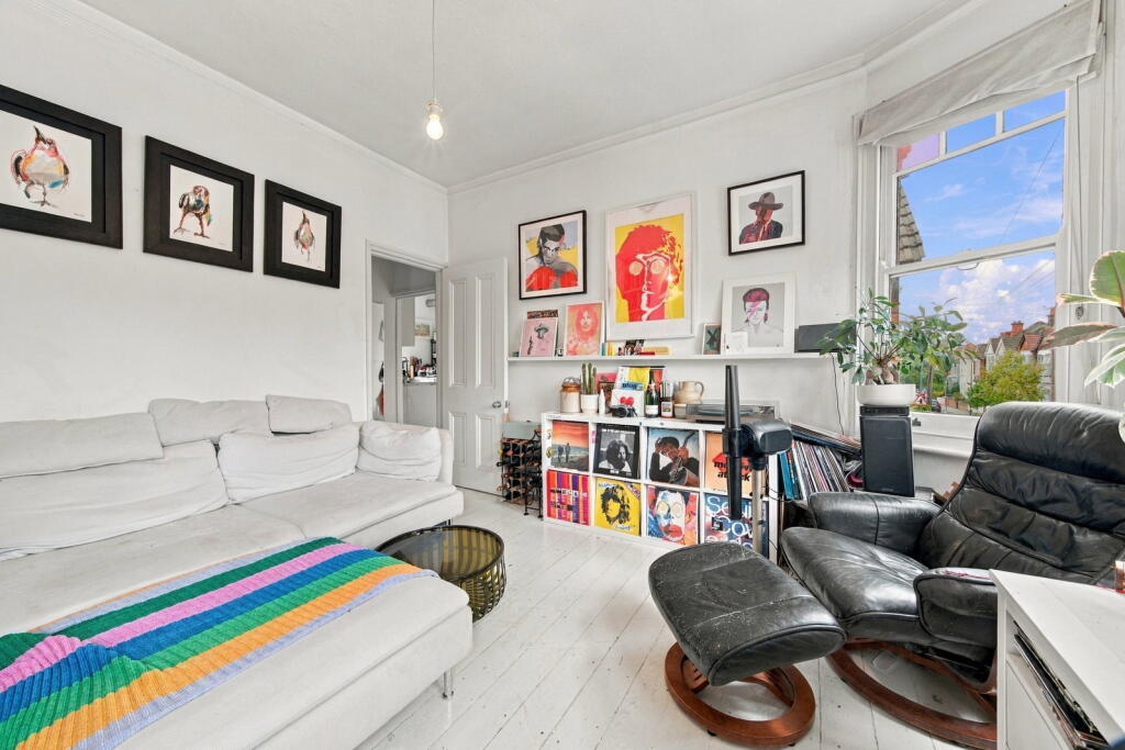 Apartment in London - View 4