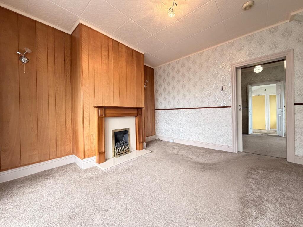 Whitfield Drive, Hartlepool photo 4
