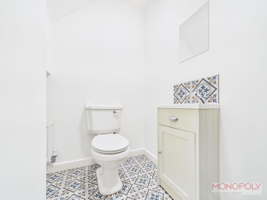 House in Wrexham, Hightown, Offa - More