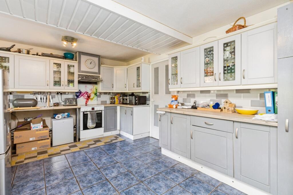 House in Crawley, West Sussex - View 4
