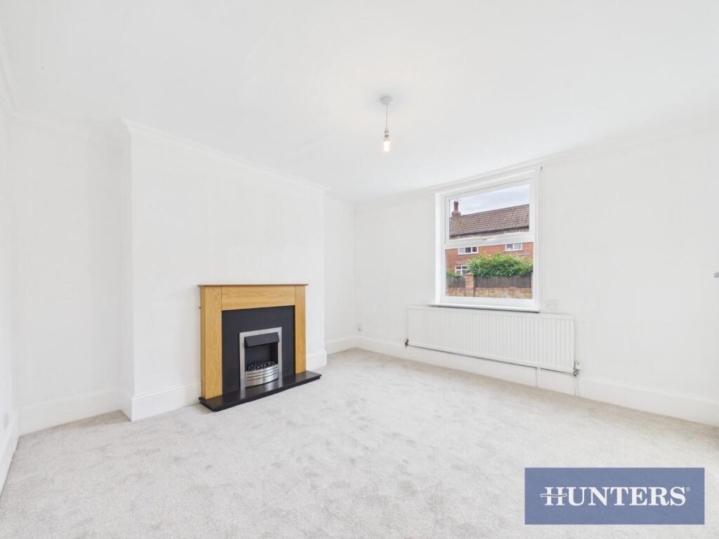 House in North Frodingham - More