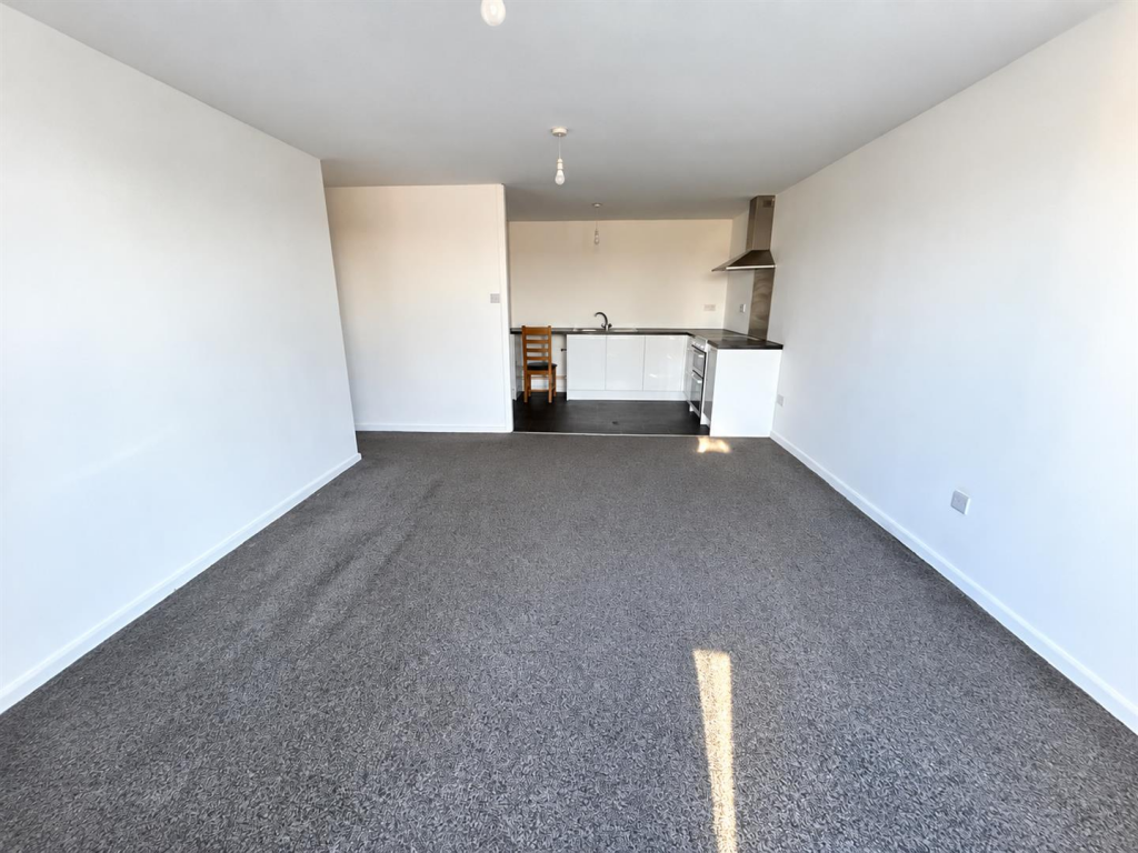 Apartment in Bridgwater, Somerset - View 2