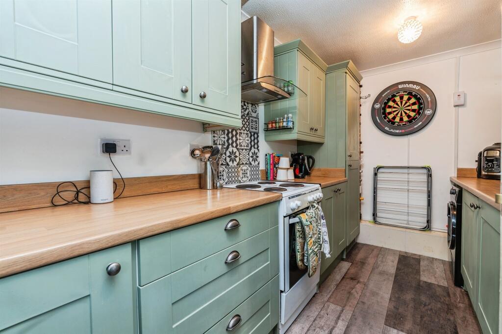 Apartment in Southampton - View 5