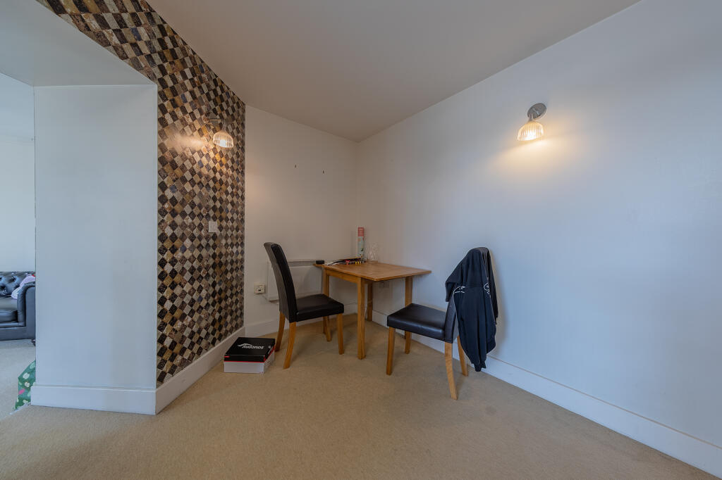 Apartment in Leicester, St Matthew's - View 4