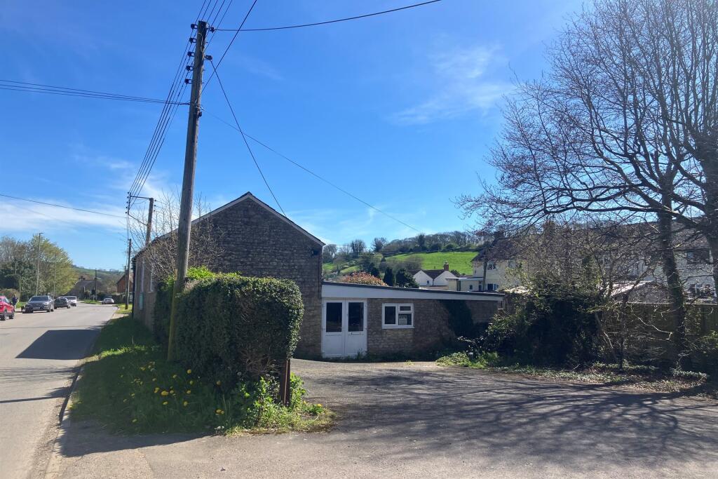 Main image of property: Beaminster