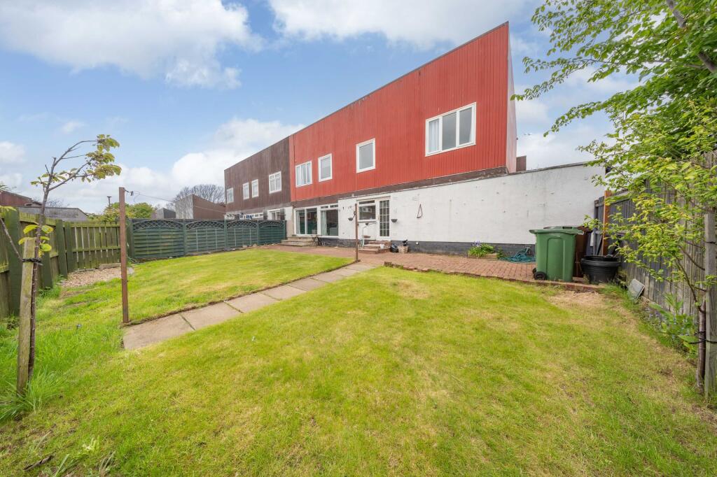 Main image of property: Carlyle Court, Craigshill, Livingston, EH54 5NN