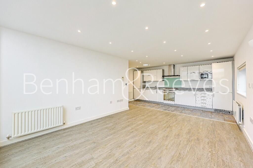 Main image of property: Headstone Road, Harrow, HA1