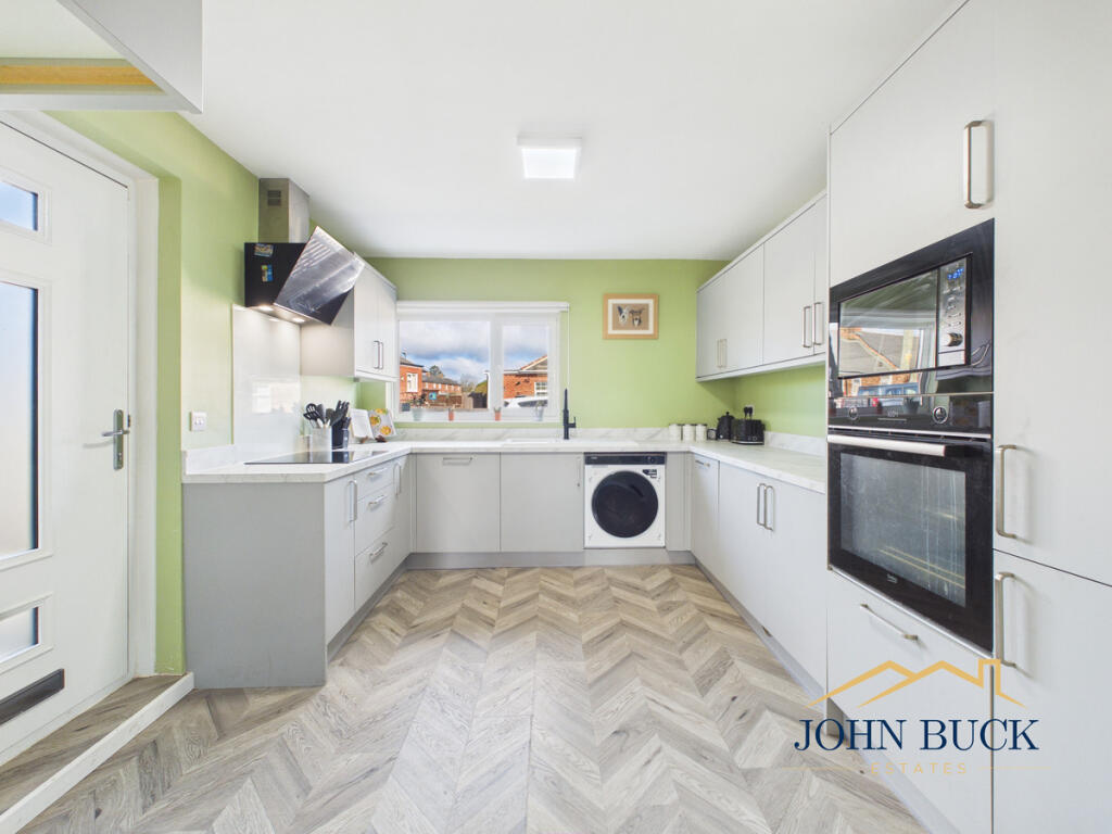 House in Sunderland, Washington - View 4