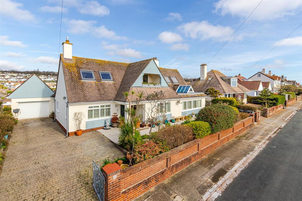 Main image of property: Barcombe Heights, Preston, Paignton