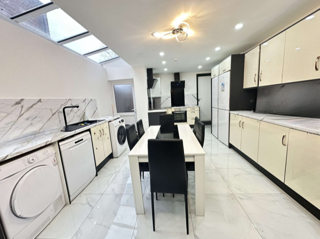 House in Birmingham - View 4