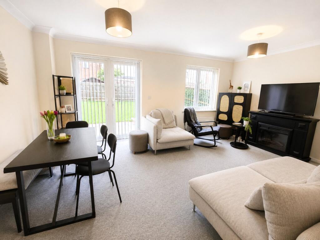House in London - View 2