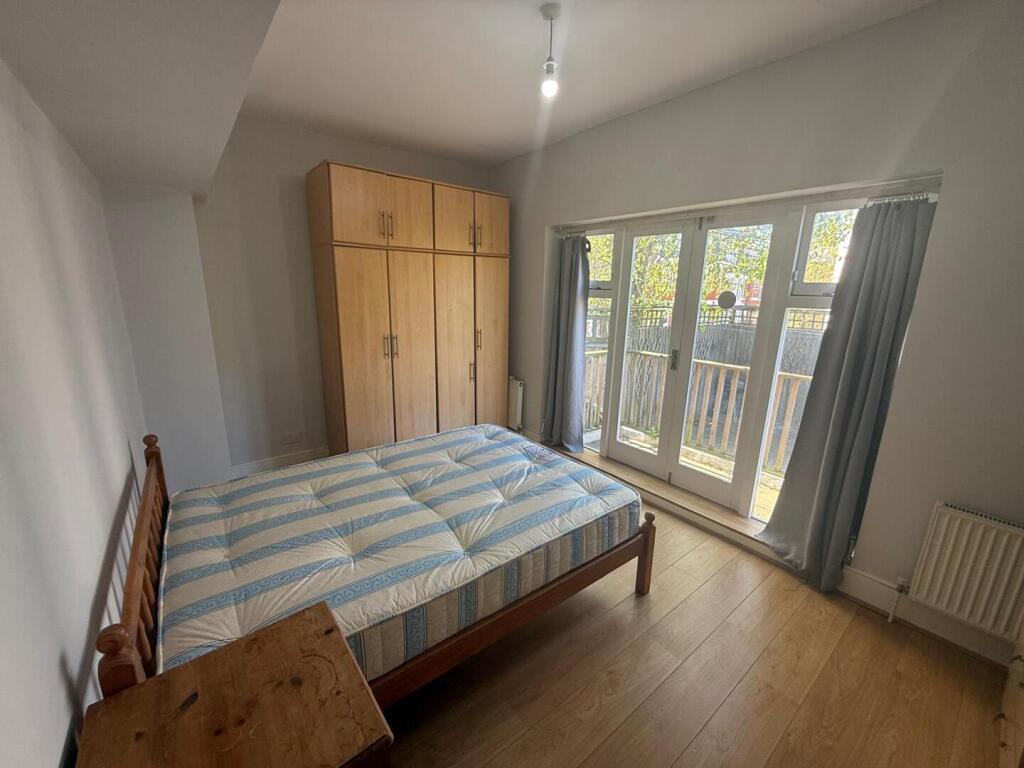 Main image of property: Hornsey Lane Gardens, Hornsey