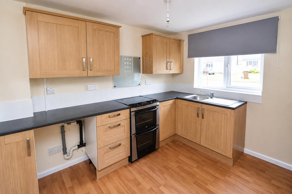 House in Wakefield - View 4