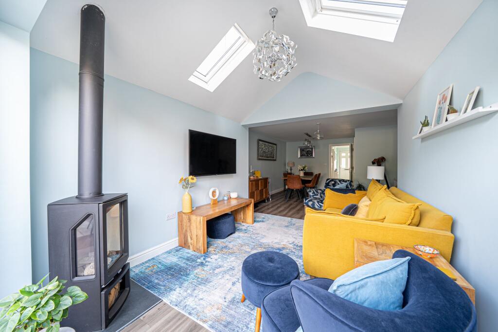 House in Salisbury - View 2