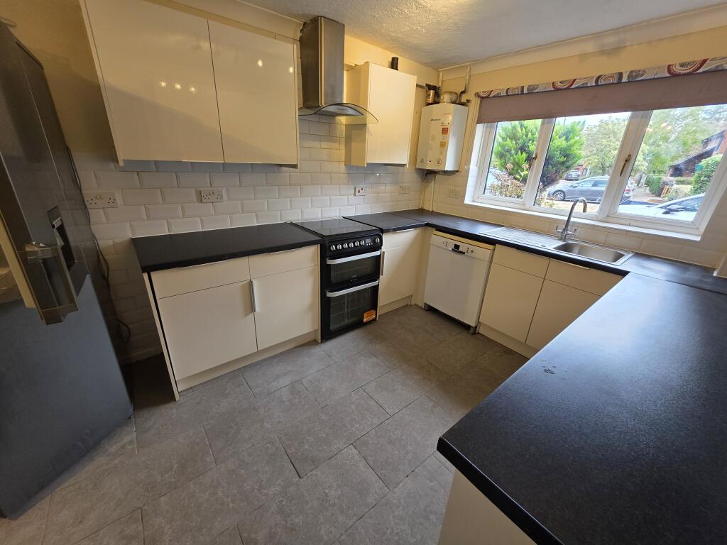 House in St Albans - View 5