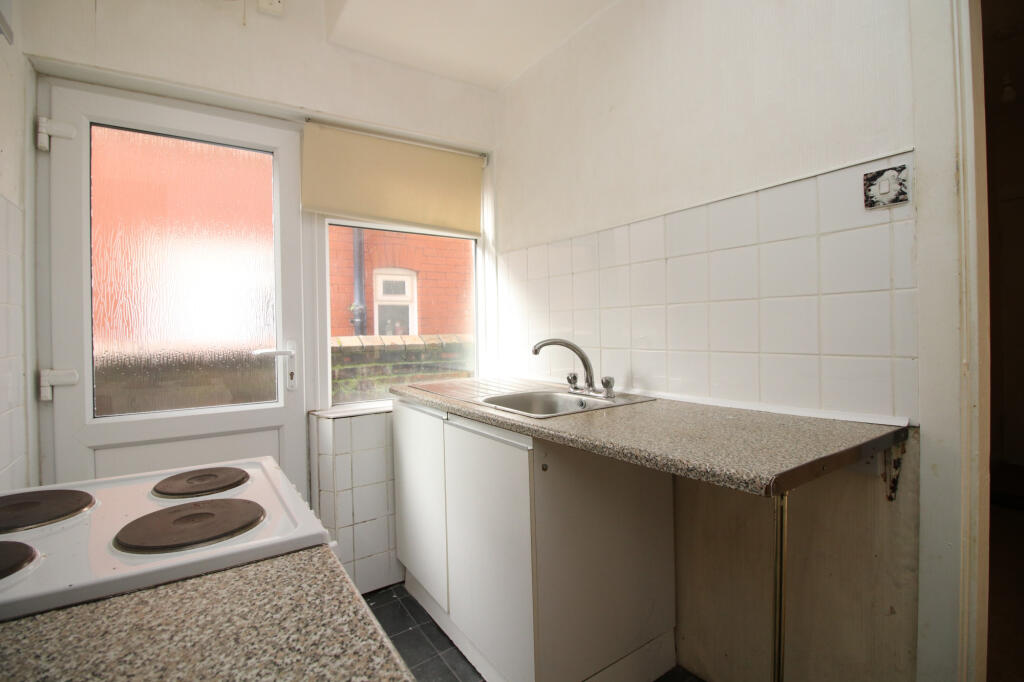 Breck Road,  Blackpool, FY3 photo 4