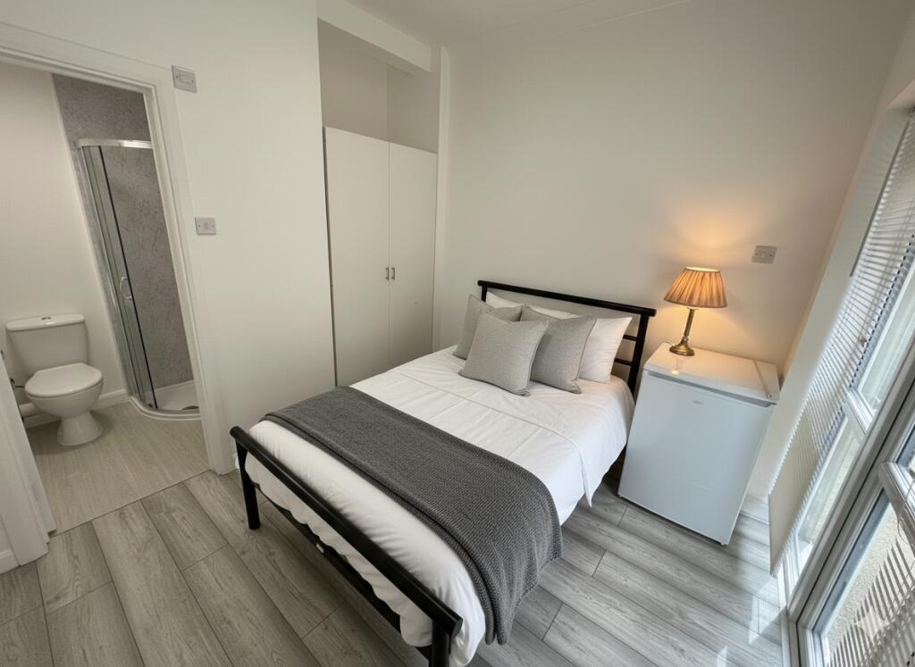 Main image of property: Room 26, Newmarket Road, CB5