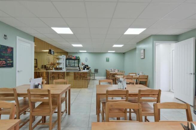 004-54 Main Street, Forth ML11 8BS.jpg