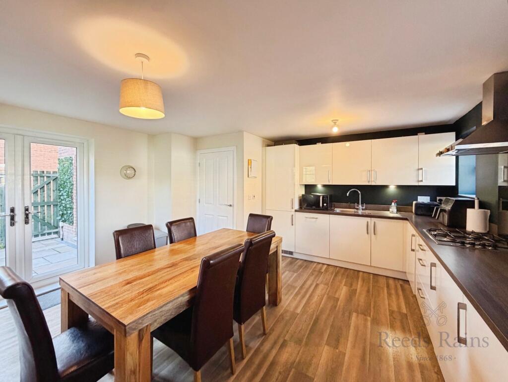 House in Durham - View 5