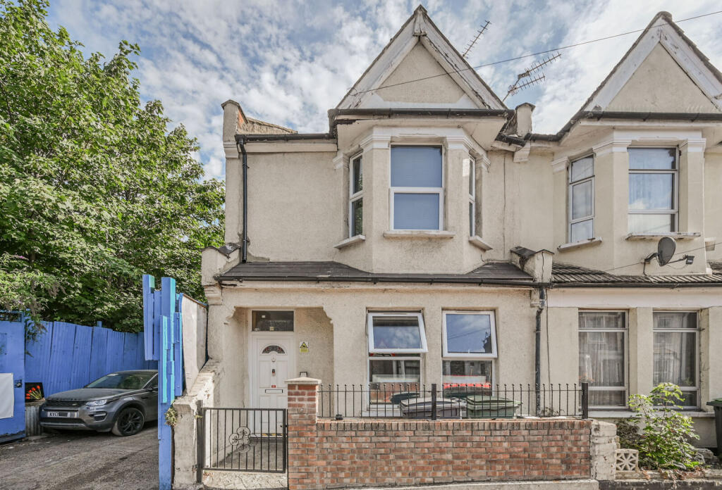 Main image of property: Tottenham, London, N17