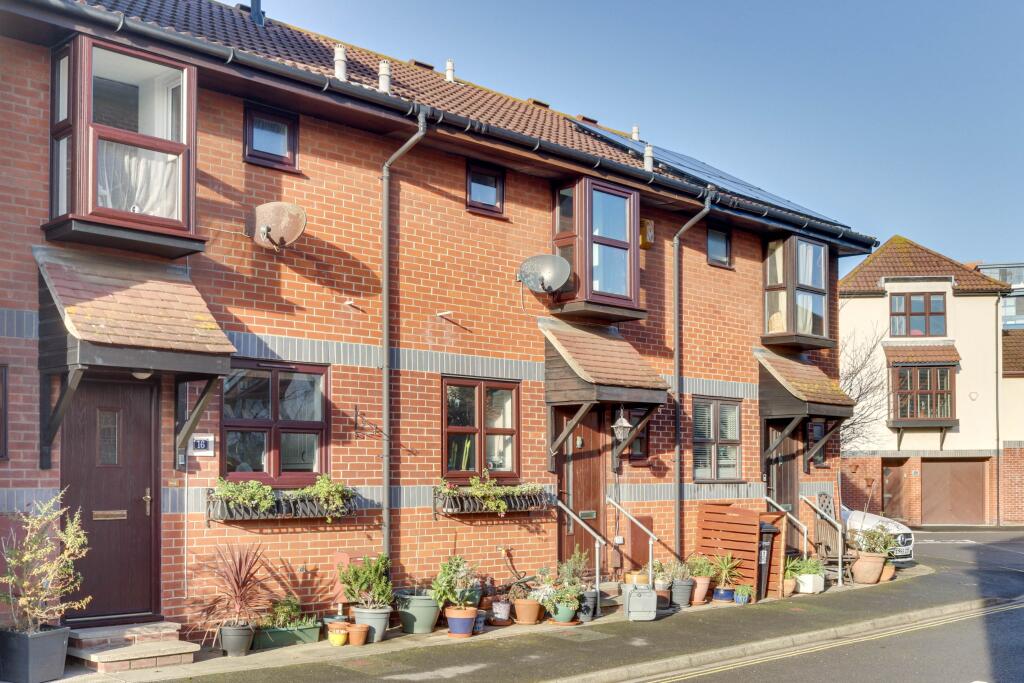 Main image of property: Grays Court, Portsmouth