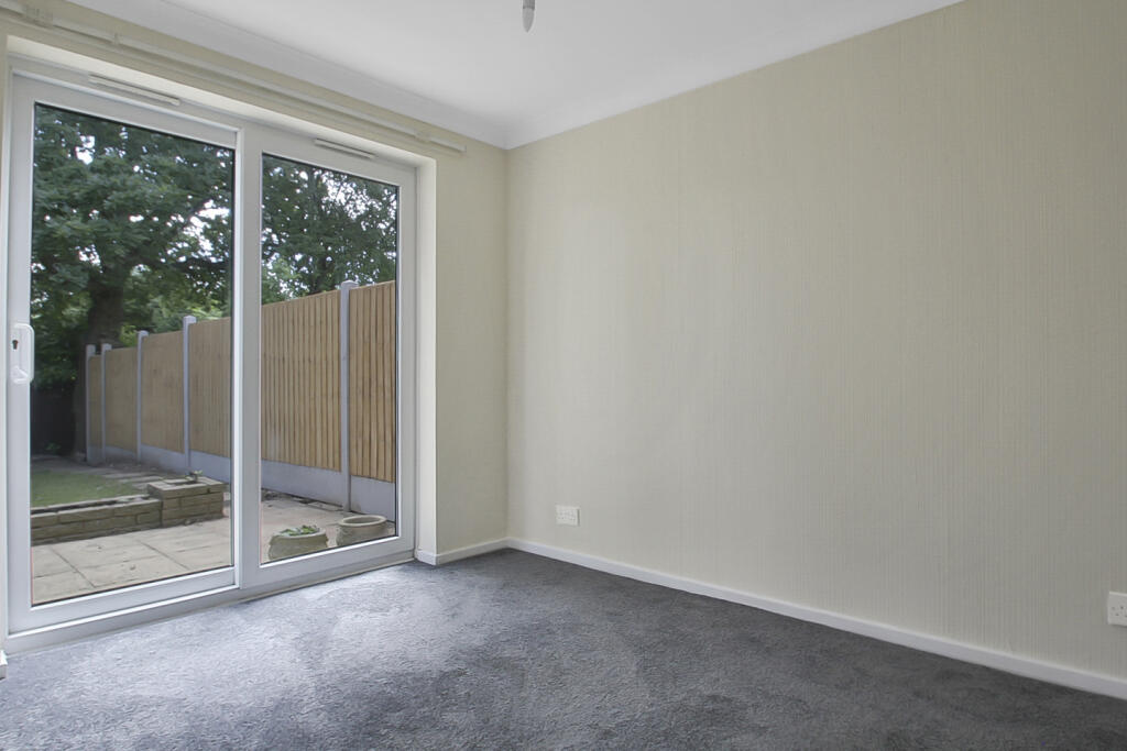 House in Willenhall, New Invention - More