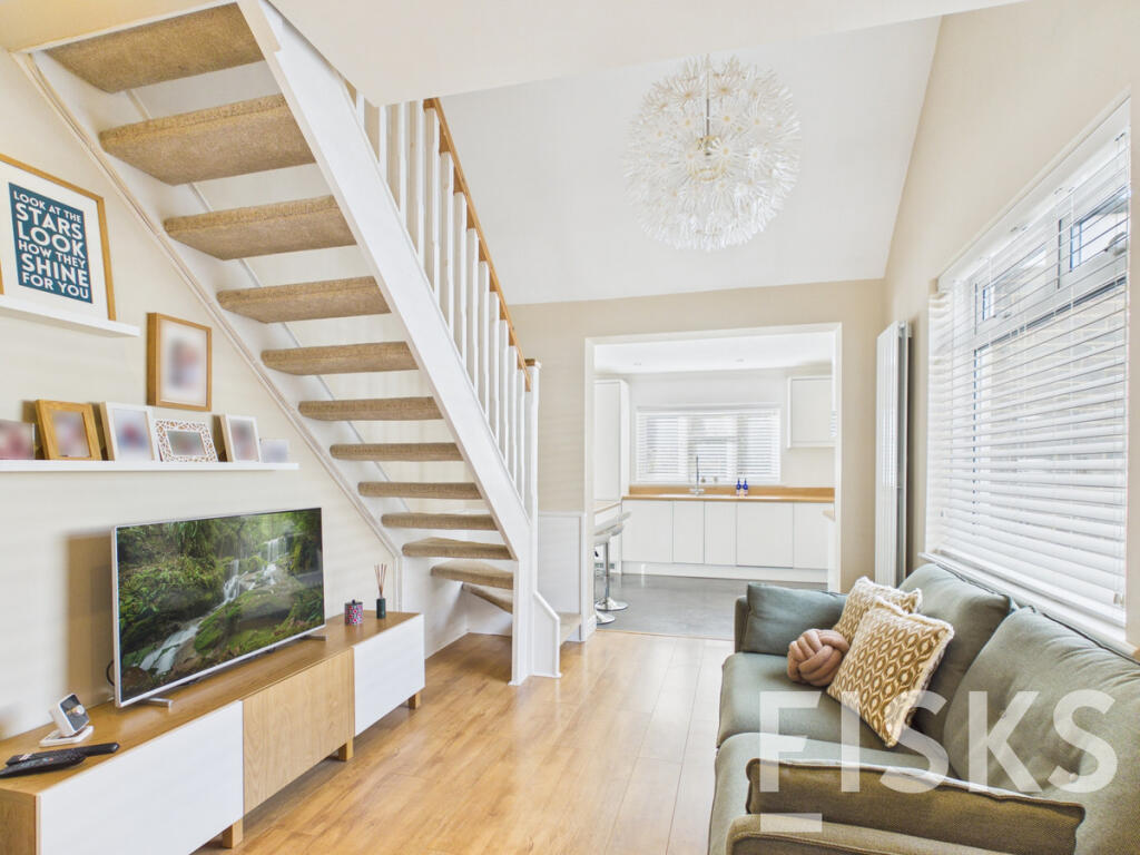 House in Southend-on-Sea - View 4