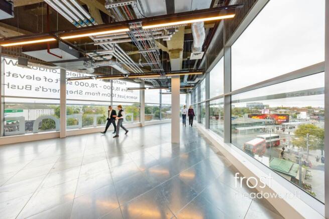 PLATFORM 1026_014.jpg