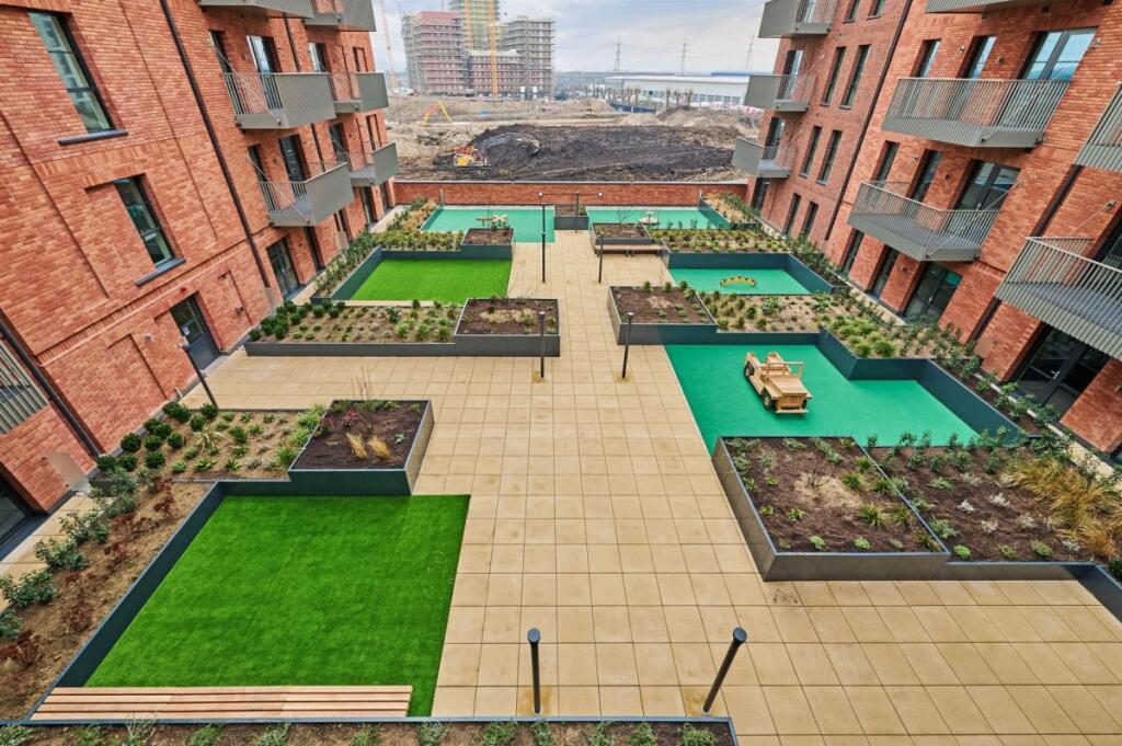 Main image of property: New Road, Dagenham, London, RM9