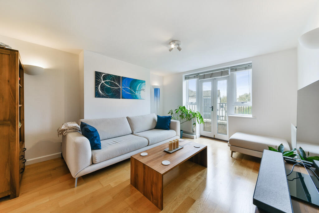 Main image of property: Kew Bridge Court, Brentford London W4