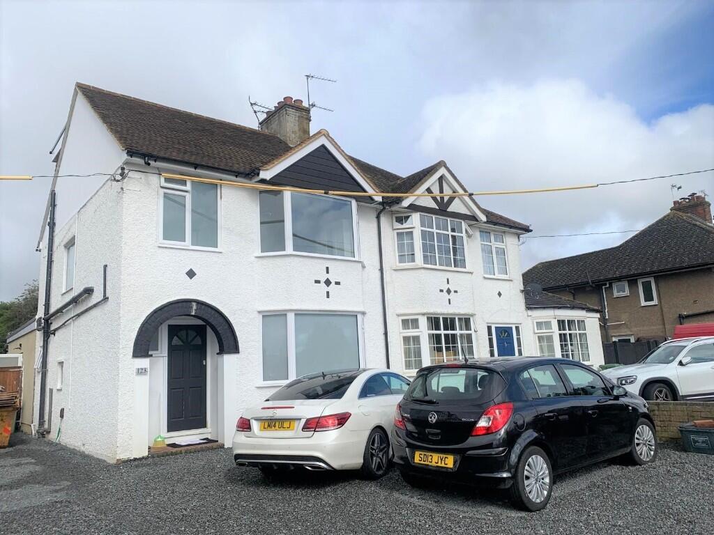 Main image of property: Shenley Lane, St. Albans, Hertfordshire, AL2