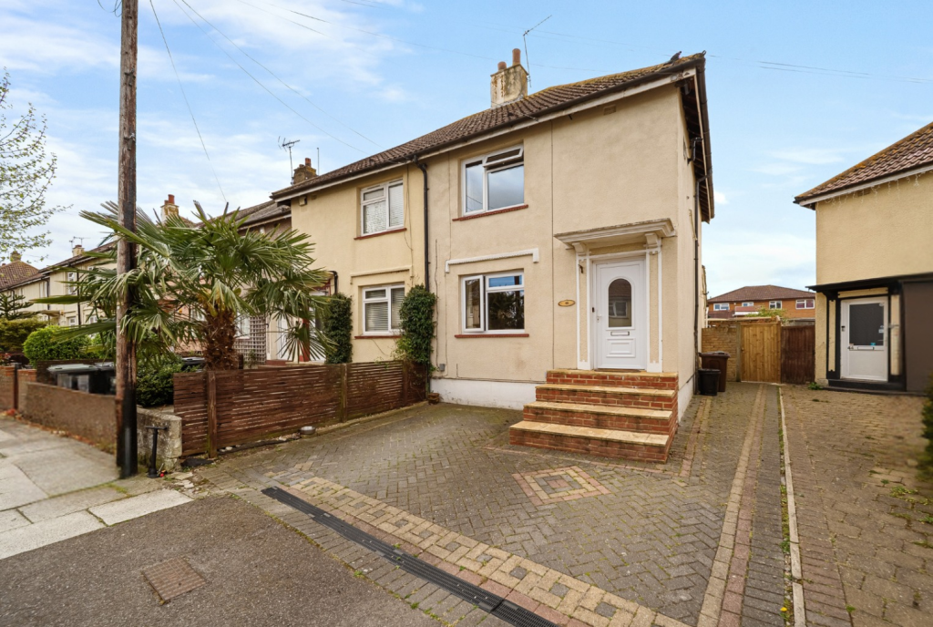 Main image of property: Oak Road, Gravesend, Kent, DA12