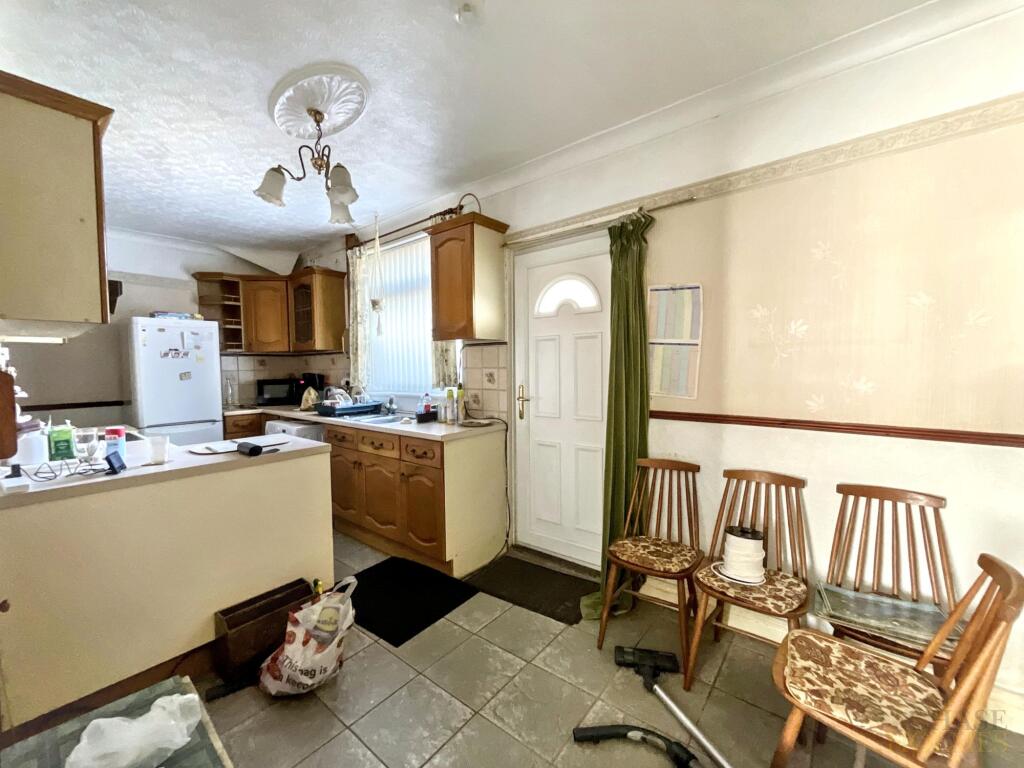 House in South Tyneside, West Harton - View 5