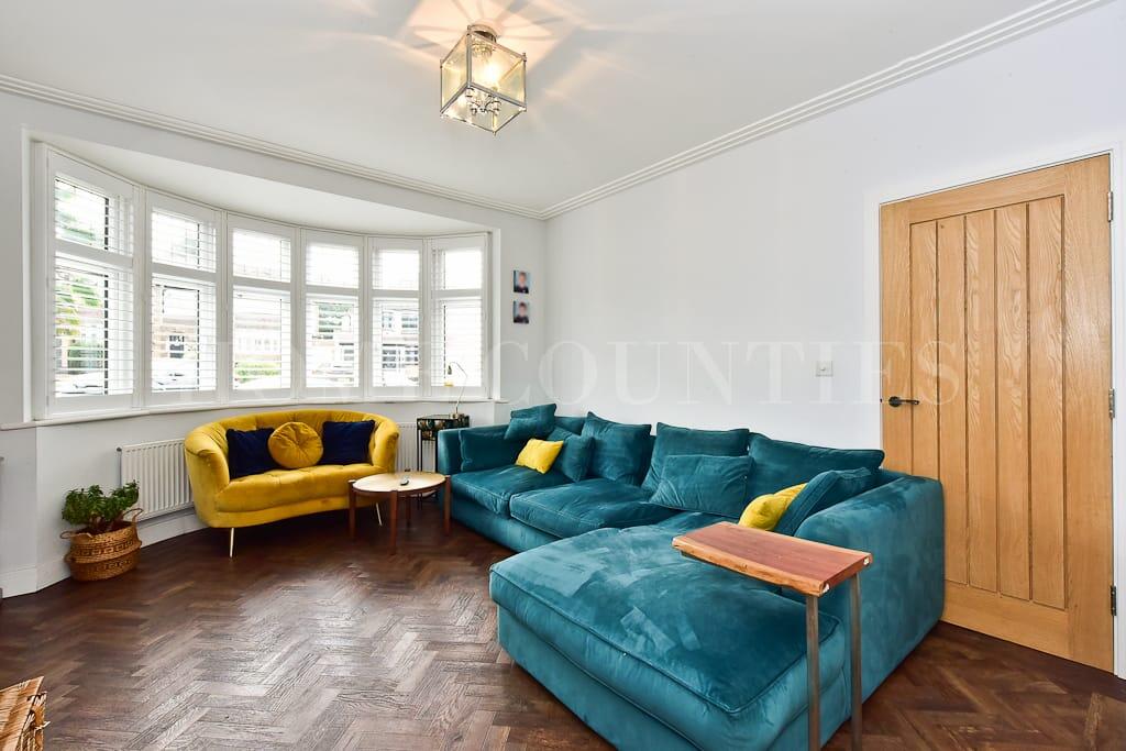 House in Enfield - View 4