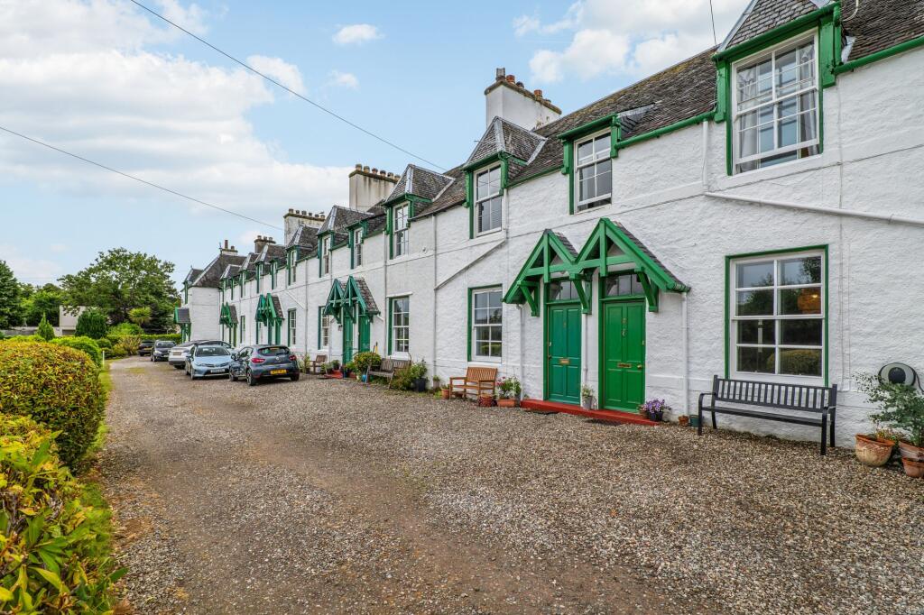 Main image of property: Cumberland Terrace, Rhu, G84