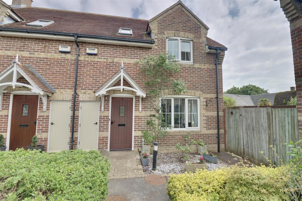 Main image of property: Fountain Square, Hayling Island