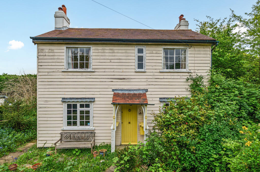 Main image of property: The Avenue, Keston, Kent, BR2