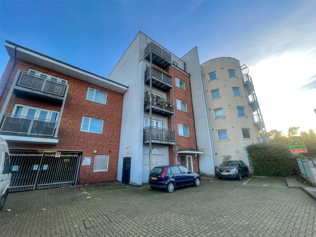 Main image of property: James Watt Way, Erith, DA8