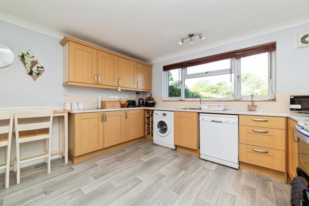 Derby Way, Stevenage photo 4