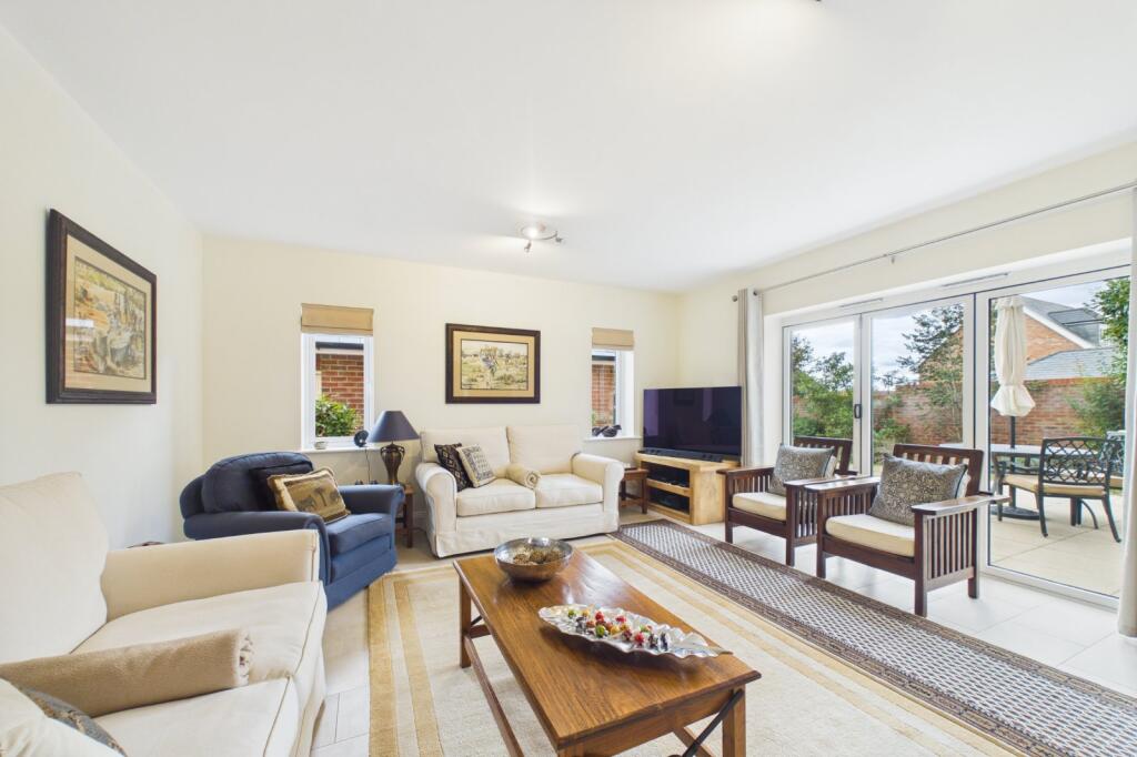 House in Reading - View 5