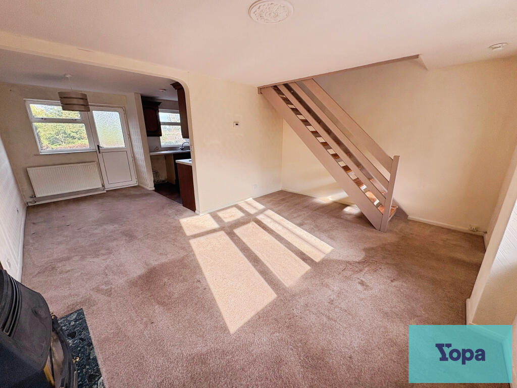 House in Stoke-on-Trent - View 2
